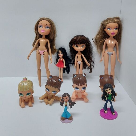 Bratz Doll Lot - Picture 1 of 8